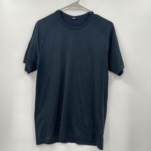 Lululemon Men's Short Sleeve Athletic T Shirt Navy Blue Size M‎